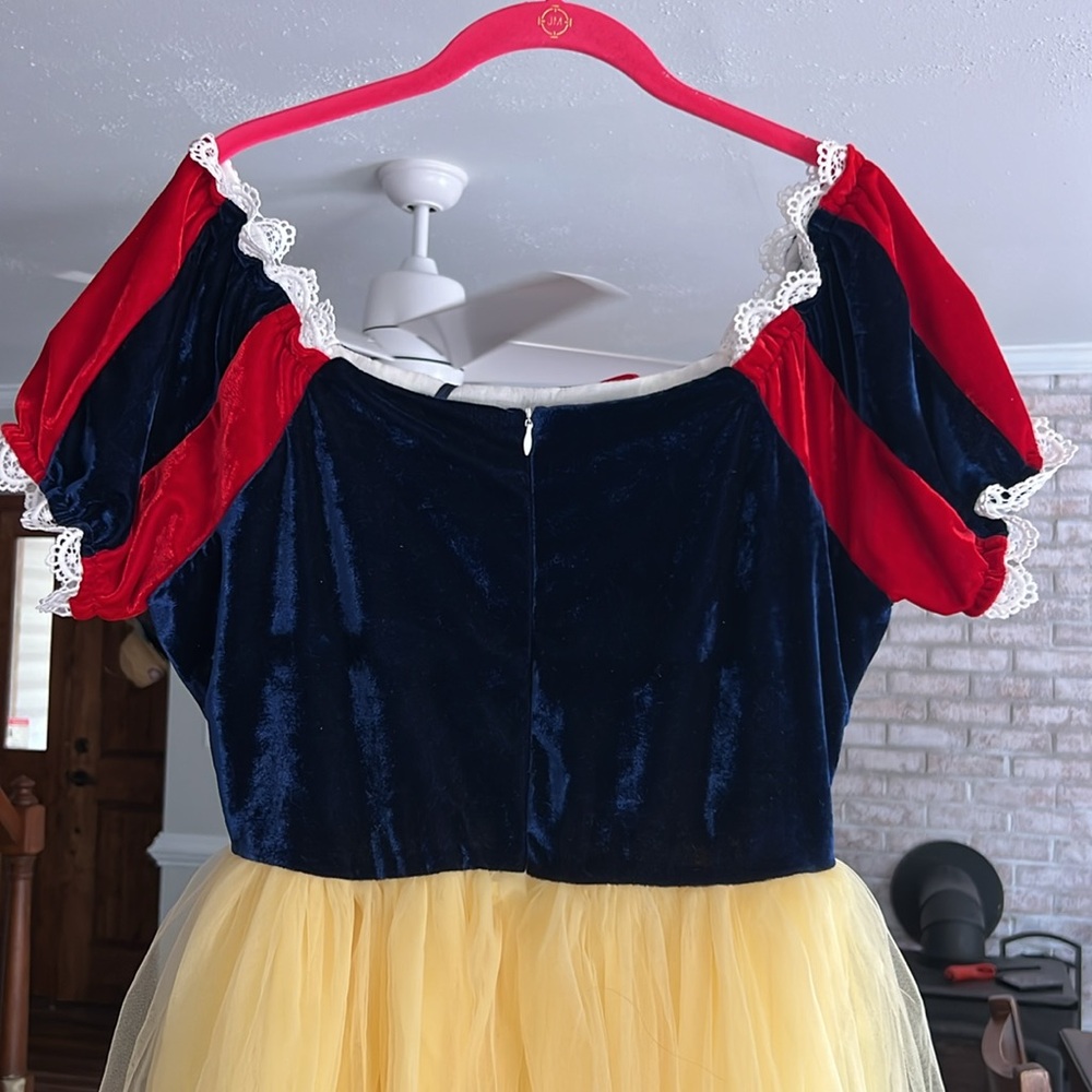 NWT Trish Scully Luxe Snow White Ball Gown Costume - Picture 10 of 14